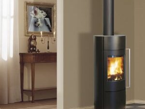 Fonte-flamme-cheminees-jouvin-poele-a-bois-bois-design-contemporain-Ona