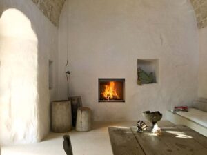 Cheminée foyer bois MCZ plasma 75 avec porte relevable béton blanc cheminées Jouvin Vitré